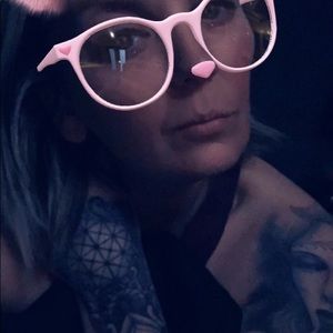 Meet your Posher, Michele